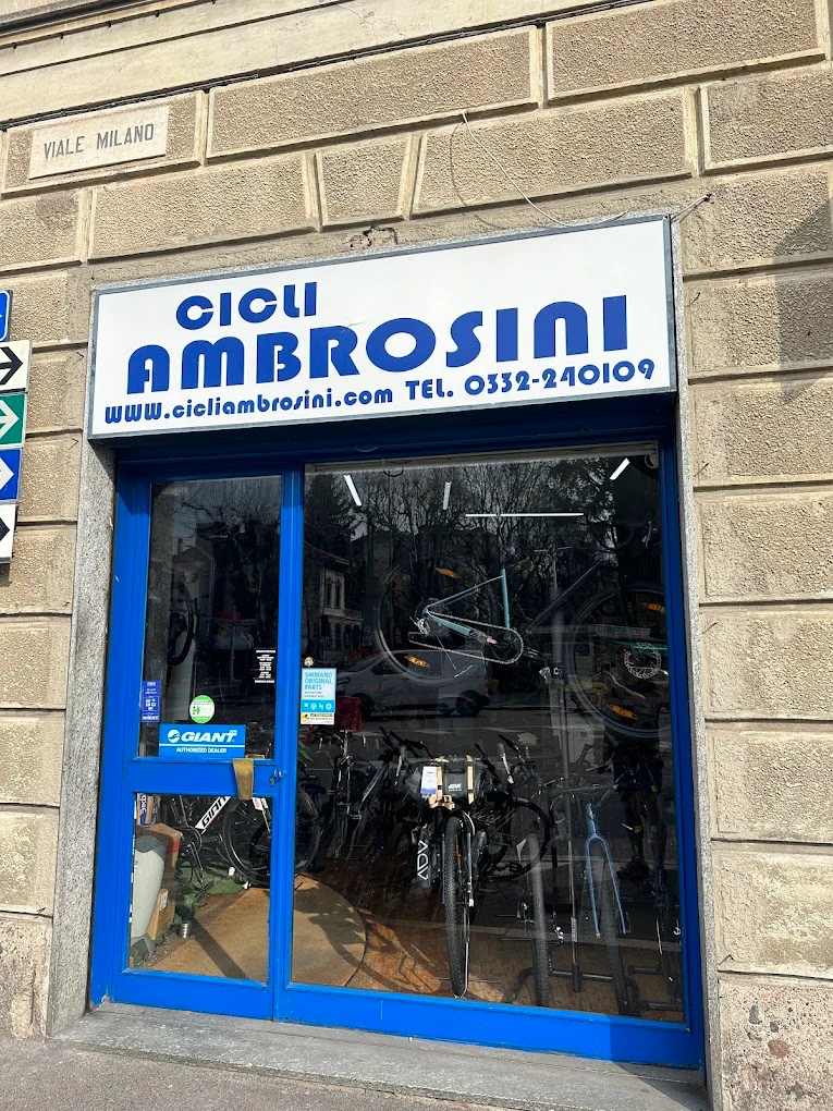 La vetrina di Cicli Ambrosini in Viale Milano, Varese